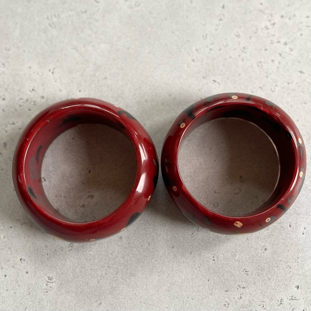 Set of 2 Chunky Burgundy Red Acrylic Black Gray Wooden Inlay Bangles Bracelets - Picture 2 of 4